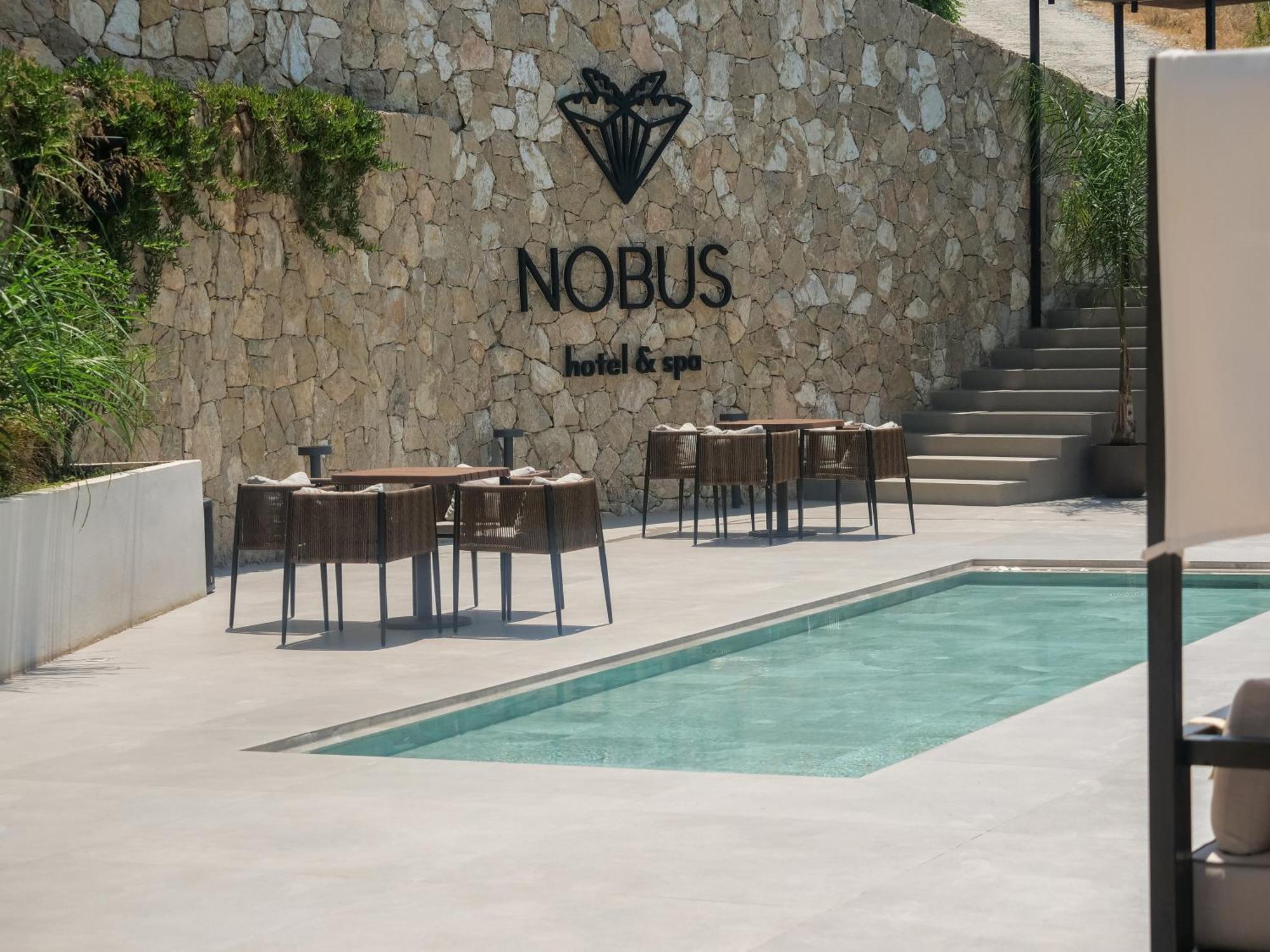 Nobus Hotel & Spa Radhimë Exteriör bild